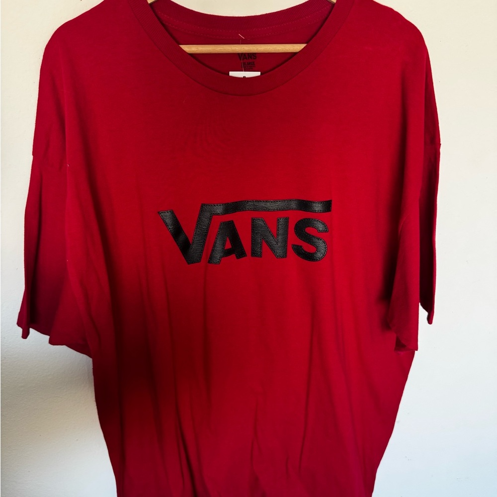 Vans Bold Red Tee with Black Logo - New with tags 2xl